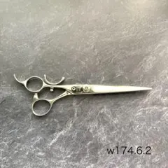 Item thumbnail for item 9c7cd98e-570f-48d9-b587-f0e07546fb0e