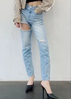 GYDA ダメージデニムパンツのサムネイル