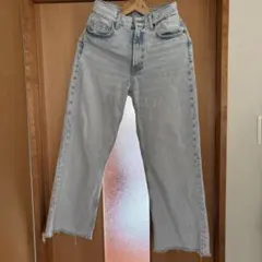 zara ライトブルー ストレートデニム カットオフ