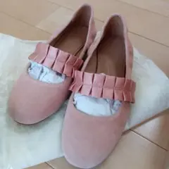 UGG フリル付きピンクモカシン 5.5