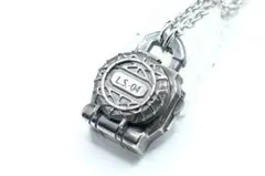 MATERIAL CROWN 仮面ライダー鎧武 ネックレス Mサイズ新品未使用