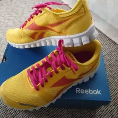 ★美品★Reebok REAL FLEX OPTIMAL 24cm　ランニング