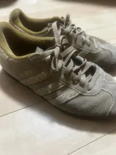 adidas GAZELLE タバコ