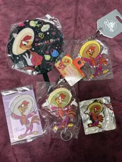 【Disney】 パンチート うちわ アクキー キーホルダー カード 三人の騎士