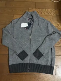 未使用　24200円　トミーヒルフィガー　ジップアップジャケット
