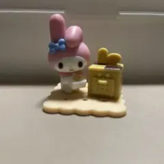マイメロディ　チョコサプ　フィギュア＋台座セット