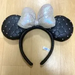 ディズニー カチューシャ ミニーちゃん 黒×白 キルティング スパンコール