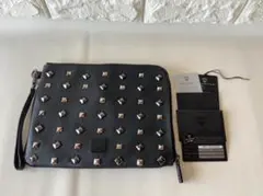 【極美品】MCM スタッツ クラッチバッグ