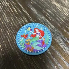 Biscuit2 ディズニーキャラクター アリエル 刺繍缶バッジ