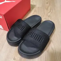 puma プラットフォーム スライド 厚底サンダル ブラックのサムネイル