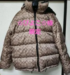 COACHシグネチャーダウンジャケット