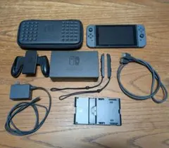【動作確認済・ケース付】Nintendo Switch 本体 グレーのサムネイル
