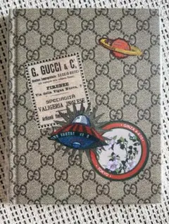 □GUCCI HOLIDAY 2018 限定ルックブック/カタログ□ - メルカリ