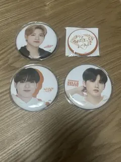 TREASURE 缶バッジ