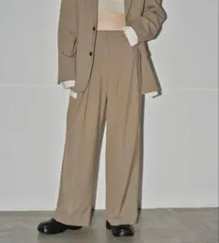 2026年最新】doubletuck twill trousersの人気アイテム - メルカリ