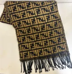極美品】FENDI フェンディ ズッカ柄 マフラー イタリア製 FF ストール