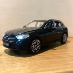 1/32 メルセデスベンツ GLC ミニカー W254 X254 ベンツ　MBCのサムネイル