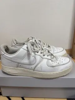 NIKE AIR FORCE 1 ホワイト