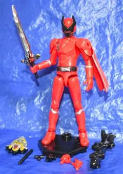 戦隊ヒーロー フィギュア 赤黒 戦隊ヒーロー 赤と黒 フィギュア - メルカリ