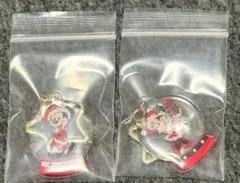 Disneyディズニーストア クリスマスシークレットキーチェーン ミッキーミニー