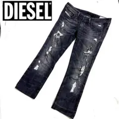 DIESEL LOWKY デニムパンツ W26 ダメージ加工チェーン　イタリア製のサムネイル
