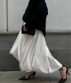 白 ロングスカート