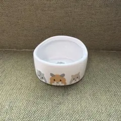 マルカン ハムちゃんのフード付食器 ES-17 餌入れ　お皿　ハムスターのサムネイル