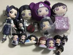 胡蝶しのぶ　栗花落カナヲ　フィギュア　ぬいぐるみ　セット