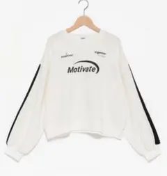 LTXC ラブトキ　ラインクロップドトレーナー