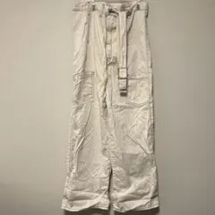 【中古品】ホワイト カジュアルパンツ ベルト付きのサムネイル