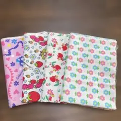 カーリーコレクションハギレ生地4点④