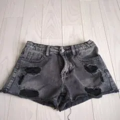 SHEINグレー ダメージ加工 ショートパンツ
