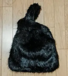 エコファー　フェイクファー　トートバッグ　ファーバッグ　ブラック　新品未使用