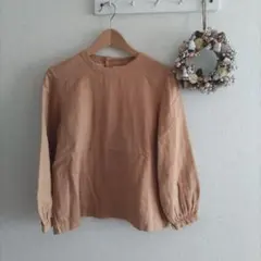 ベージュ Mサイズ 長袖シャツ