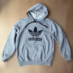 adidas アディダス ロゴ入り パーカー グレー 裏起毛
