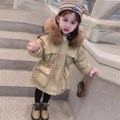 キッズ　ベージュ フード付き ダウンジャケット130cm