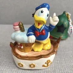 【東京ディズニーランド】ドナルドダック 陶器製 オルゴール 置物　おまけ付き