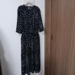 MuRich 黒・白水玉 半袖ロングワンピース