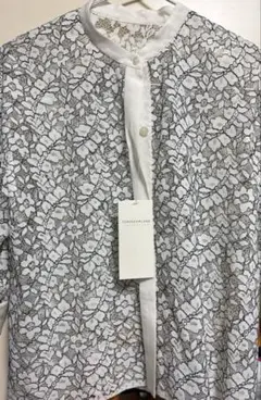 試着のみ トゥモローランド カーキ ジャケット&ブラウス - メルカリ