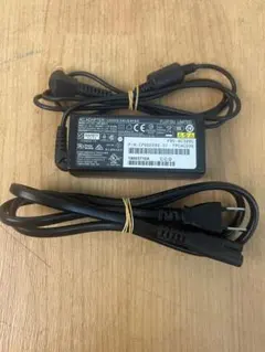 Fujitsu 純正ACアダプター 19v 2.1A FMV-AC326C