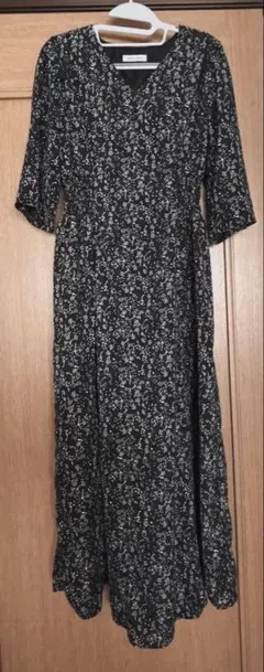 WEB限定 / レトロ小花ワンピース　natural couture Lサイズ