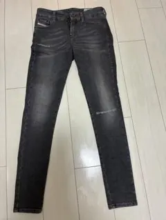 DIESEL ディーゼル デニムパンツ グレーのサムネイル