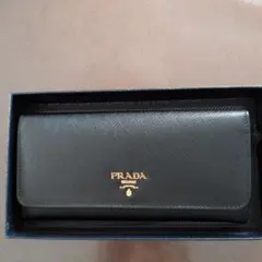 PRADA サフィアーノレザー 長財布 ブラックのサムネイル