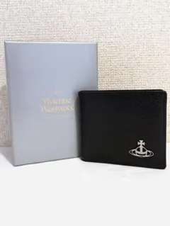 【新品未使用】Vivienne Westwood 二つ折り財布 ブラック 大人気のサムネイル