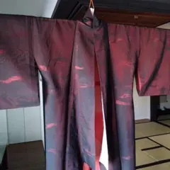 紗の正絹夏着物、黒と赤の着物