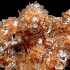 オ*ラ様 ヒューランダイト　輝沸石　原石　鉱物標本　天然石　682