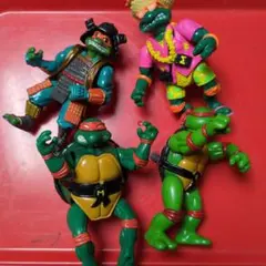 ミュータントタートルズ　1990年代　レトロ　フィギュア　13体 ミュータント・タートルズ 変形フィギュア 1990年代品 - メルカリ