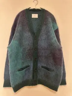 グラデーションニット