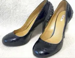 週末セール　MIU MIUパンプス スワロフスキーのサムネイル