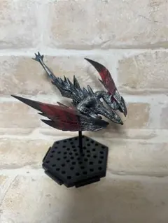 モンスターハンター　奇しき赫耀のバルファルク フィギュア